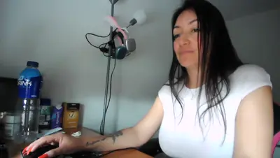 Yulian_Milf Recorded video thumbnail